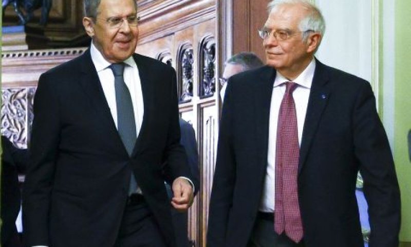 ג'וזף בורל, סרגיי לברוב [צילום: AP]