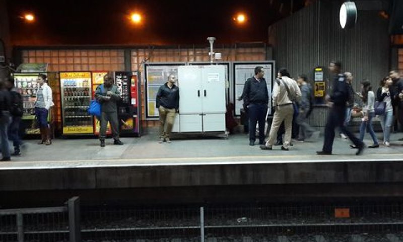 עמדת ניטור בתחנת השלום [צילום: המשרד להגנת הסביבה]