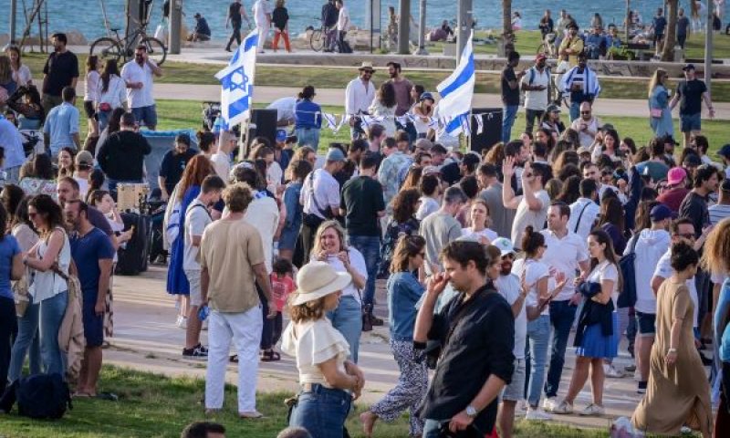 בקבוצה הגבוהה ביותר [צילום: אבשלום ששוני, פלאש 90]