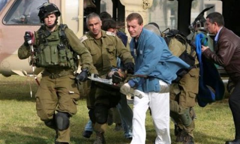 פיגוע בפעילות בכפר יטא [צילום: AP]