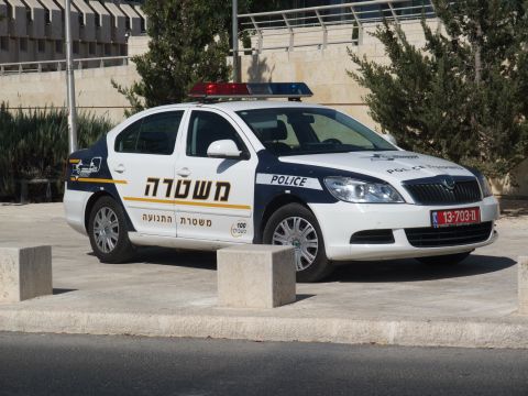 דרושות הנחיות
