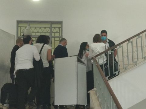נוני מוזס ועוה"ד נוית נגב ואיריס ניב-סבאג