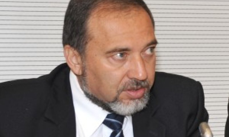 ליברמן. לא התכוון לפגוע [צילום: שגרירות ישראל - צרפת]