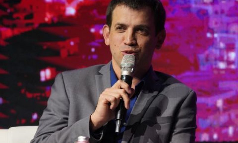 מרידור. דור שלישי באוניברסיטה העברית [צילום: נת"ע]