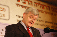 פישר, הפתרון: 'מפת הדרכים'