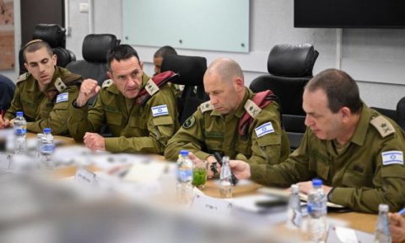 עודד בסיוק, ירון פינקלמן, הרצי הלוי, מתן פלדמן [צילום: דובר צה''ל]