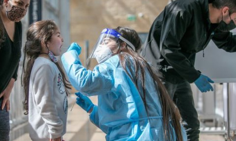 נתב"ג. כ-250 אלף נכנס לארץ חודש האחרון, כרבע מהם לא מחוסנים [צילום: יוסי אלוני, פלאש 90]
