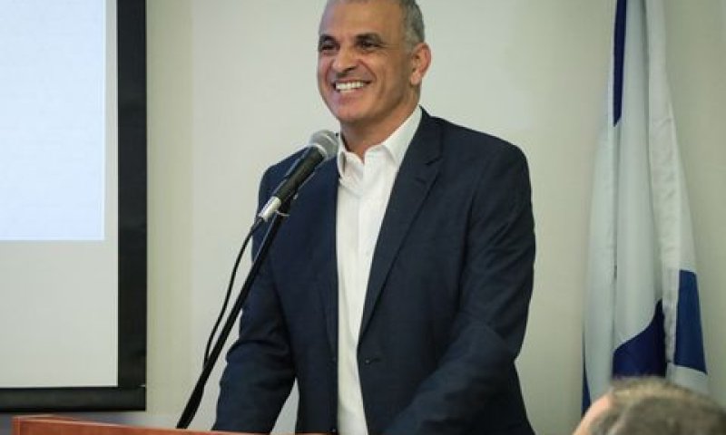 כחלון. מרחיב את התוכנית [צילום: פלאש 90]