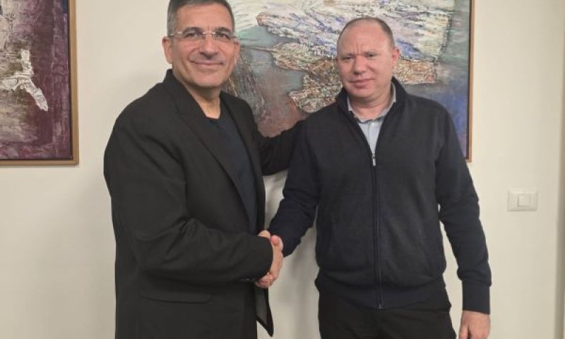 ברק בנסקי, יעקב אטרקצ'י. שותפות אסטרטגית [צילום: יח"צ אאורה]