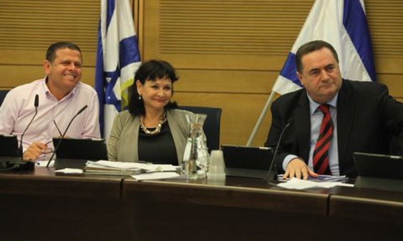 לקראת מאבק בין השר לוועדה? [צילום: דוברות הכנסת]