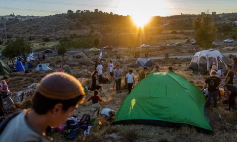 הבוקר שאחרי הפינוי [צילום: יונתן זינדל/פלאש 90]