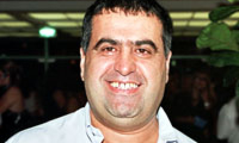 רביזדה. עצם עיניו לנוכח הוודאות שמדובר בכספים שמקורם בפשע [צילום: בוצ&acute;צ&acute;ו]