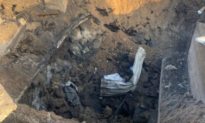הפגיעה בבתי הזיקוק [צילום: שימוש לפי סעיף 27א לחוק זכויות יוצרים]