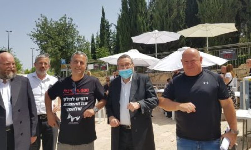 גפני במאהל שובתי הרעב
