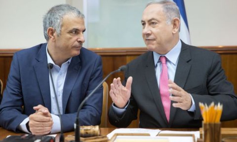 נתניהו וכחלון. כלכלת בחירות? [צילום: אמיל סלמן]