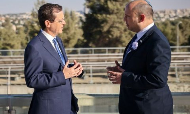 הרצוג ובנט. כיצד לנהל מחלוקות [צילום: דני שם-טוב, דוברות הכנסת]