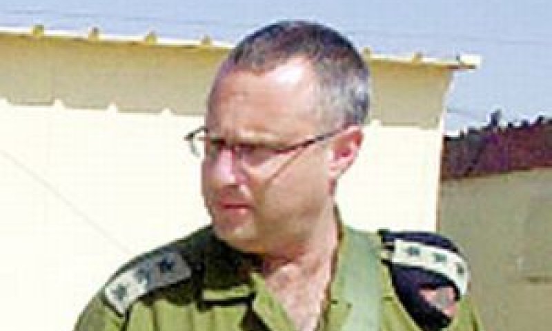 מוטי כידור בתקופת הצבא [צילום: דו"צ]