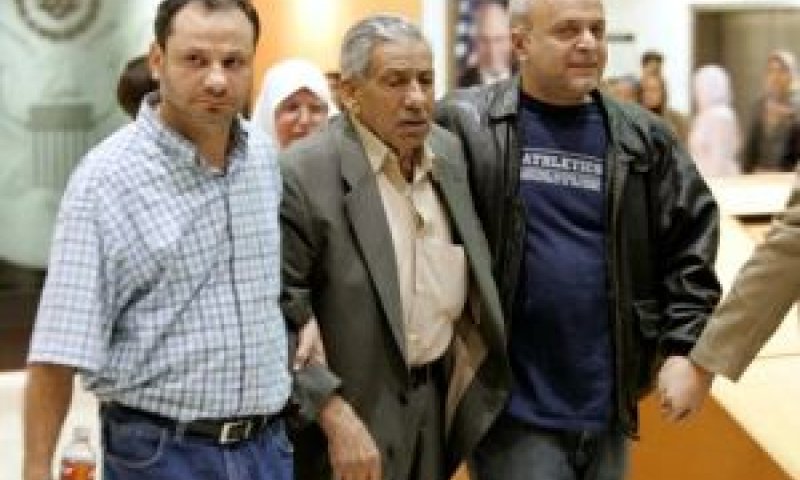 סייעו למשפחות הטרוריסטים [צילום: AP]