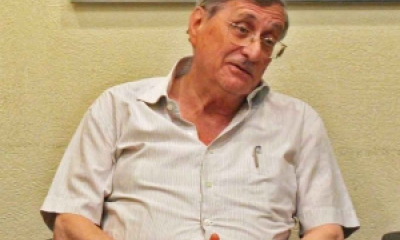 יעקב טירקל. גם מצרר מועיל [צילום: אמנון גוטמן]