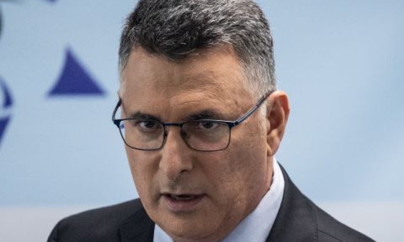 סער. רמז עבה לנתניהו [צילום: יונתן זינדל/פלאש 90]