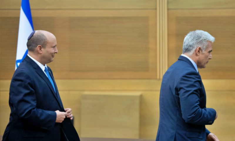 לפיד ובנט. ההחלטות נותרו בעינן [צילום: יונתן זינדל, פלאש 90]