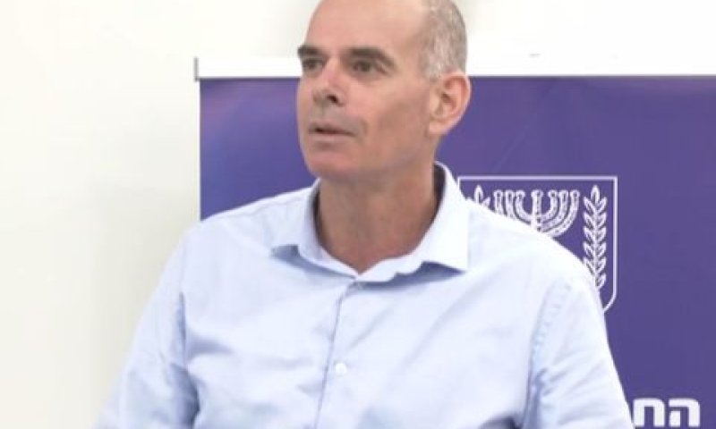 קמיניץ היום בוועדת החקירה [צילום: לע"מ]