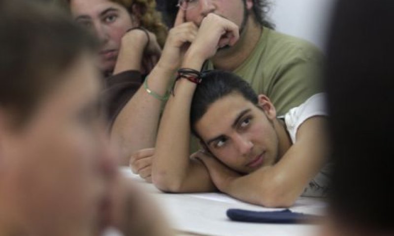 חונכים אותם על-פי דרכם [צילום אילוסטרציה: פלאש 90/למצולמים אין כל קשר לנאמר בכתבה]