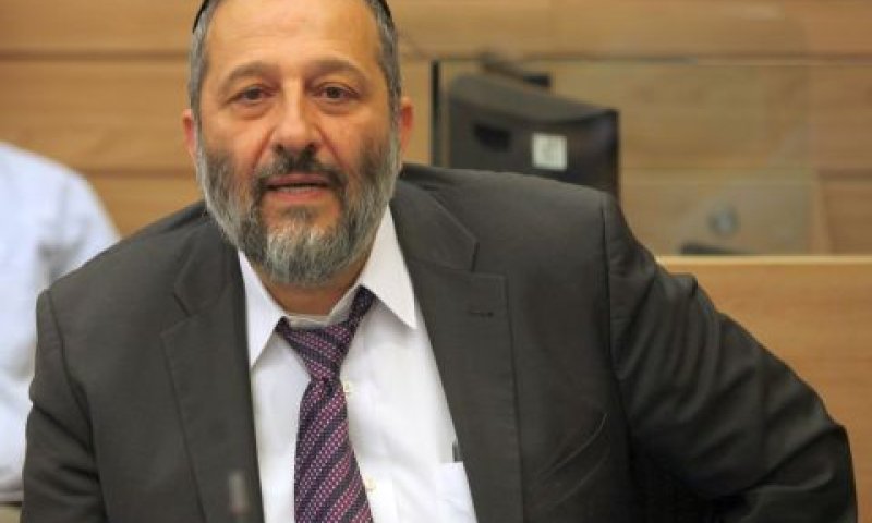 דרעי. "מוותר על סמכויות" [צילום: דוברות הכנסת]