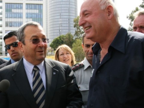 מפגש פסגה של יוצאי היחידה - אהוד ברק ומוקי בצר