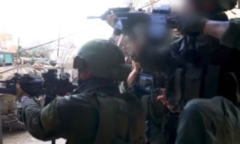 פעילות חטיבת הצנחנים באזור שיח׳ עג׳לין [צילום: דובר צה"ל]