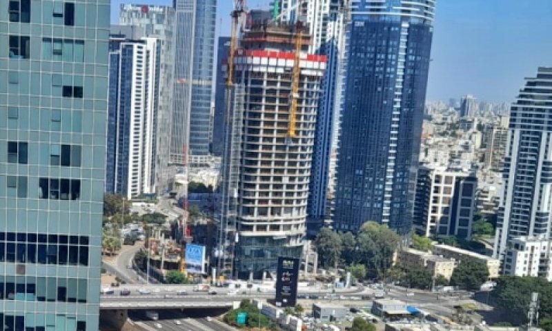 פרויקט ביונד. 14,400 מ"ר בשמונה קומות [צילום: איציק וולף]