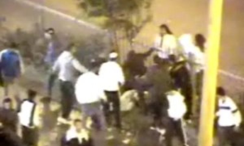 הלינץ' בפסגת זאב [צילום: מצלמת אבטחה]