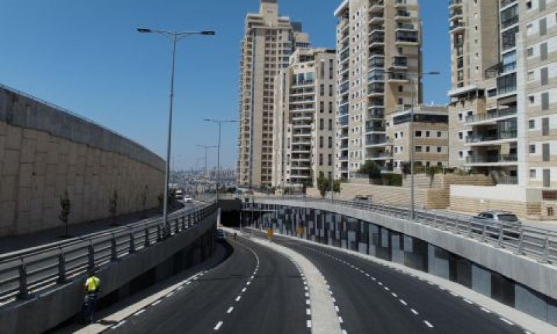 ההפרדה המפלסית [צילום: שי שחר]