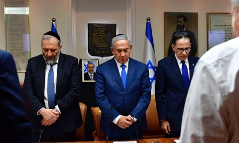 הממשלה מכבדת את זכרו של אזולאי ז"ל בדקת דומיה [צילום: קובי גדעון, לע"מ]