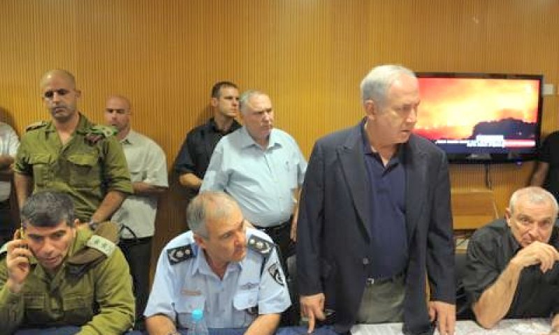 אהרונוביץ', נתניהו, דודי כהן ואשכנזי [צילום: פלאש 90]