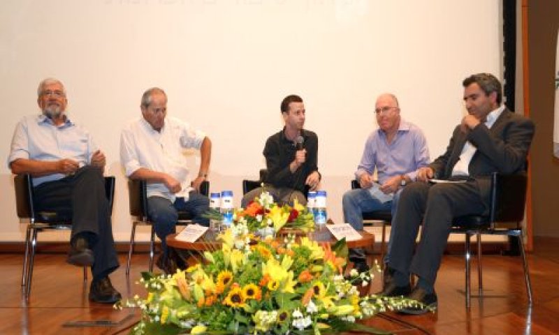 זאב אלקין בפאנל לציון 8 שנים להינתקות [צילום: אלי נאמן]