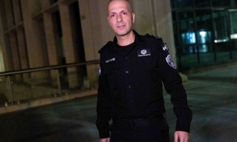 יעקובי בצאתו שלשום מהחקירה [צילום: חיים גולדברג, פלאש 90]