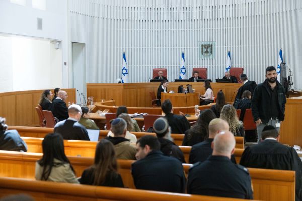 מינץ, עמית וסולברג בדיון בעתירה [צילום: חיים גולדברג/פלאש 90]