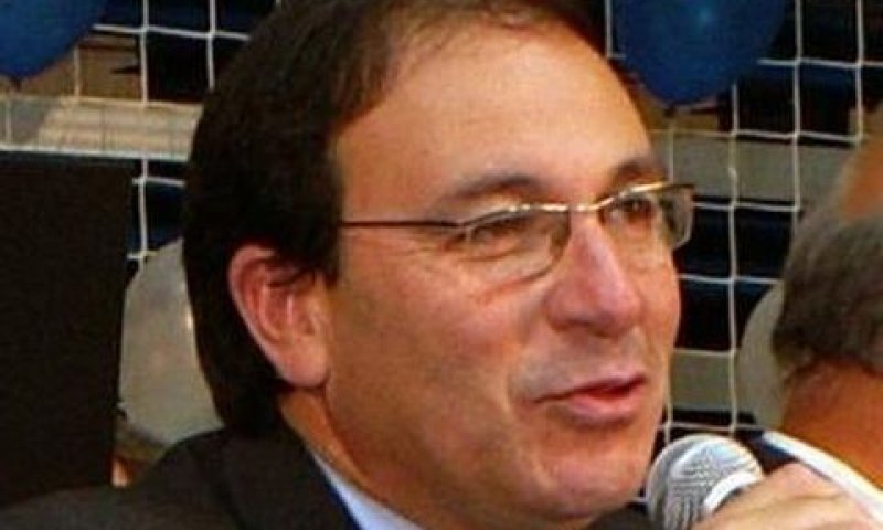 צור. תוכן יזום