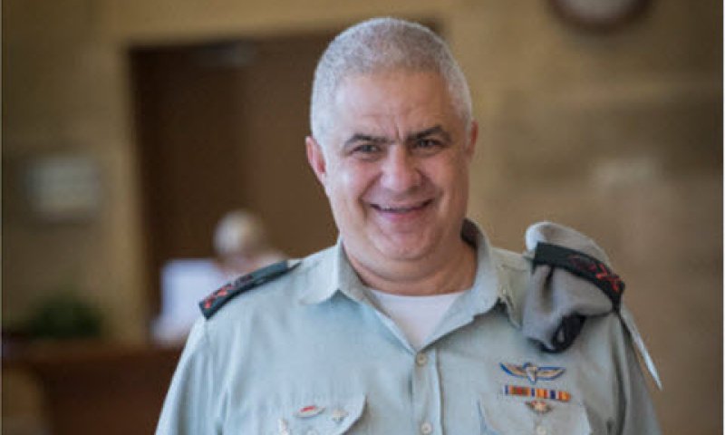 אלוף מוטי אלמוז [צילום: יונתן זינדל/פלאש 90]