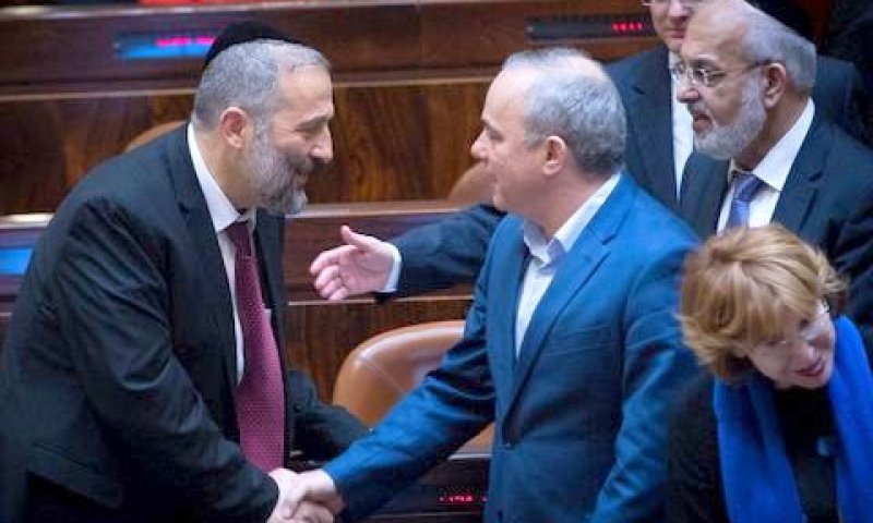 דרעי. ברכות מהקואליציה ומהאופוזיציה [צילום: מרים אלסטר/פלאש 90]