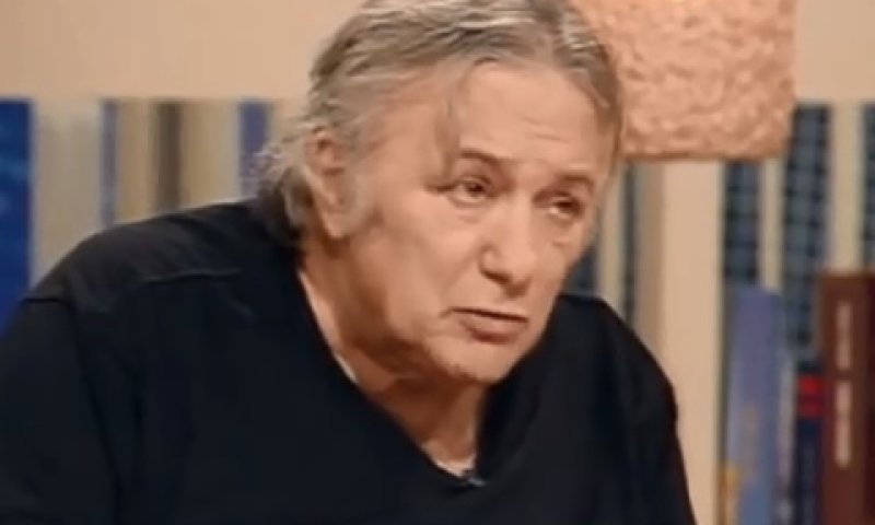 דיין. מת בביתו בתל אביב [צילום: מן הטלוויזיה]