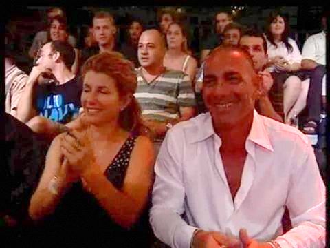 משפחתו של עומר אדם יושבת בקהל [צילום: מתוך "כוכב נולד"]