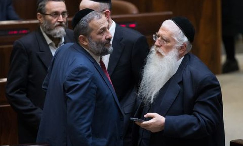 הסיעות החרדיות דורשות שמירת הסטטוס-קוו [צילום: יונתן זינדל/פלאש 90]