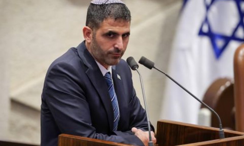 קרעי. "לא אפר את החוק - גם לא בחסות כנופיית שלטון החוק" [צילום: נועם מושקוביץ/דוברות הכנסת]