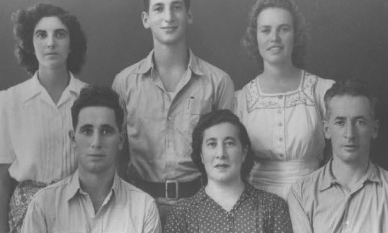 מדור לדור [צילום: פלאש 90]