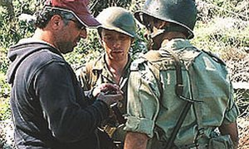 התגנבות יחידים [צילום: אתר סרט]