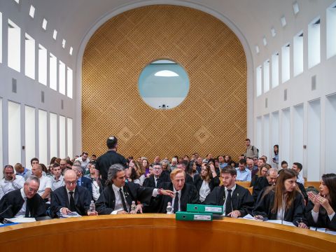 נציגי הצדדים היום בבית המשפט העליון [צילום: עמית שאבי, פול]
