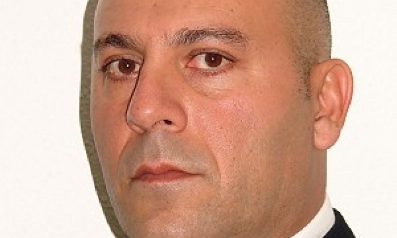 אודיז. הראשון