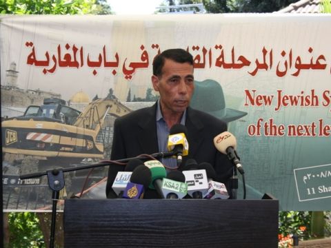 חאתם עבד אל-קאדר במסיבת העיתונאים
